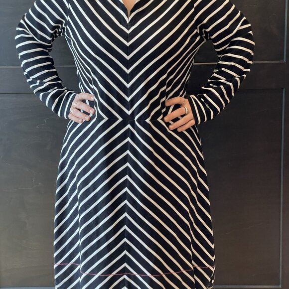 HATLEY tailored shift dress - Picture 1 of 5